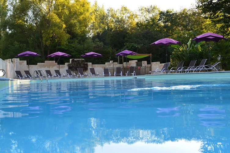Piscine - Camping du Vieux Château - Rauzan