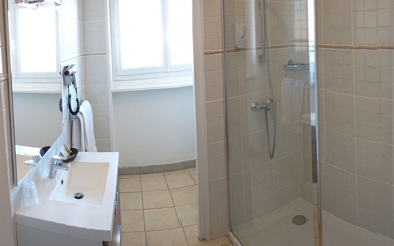 asc_hoteldelarhune_salledebain
