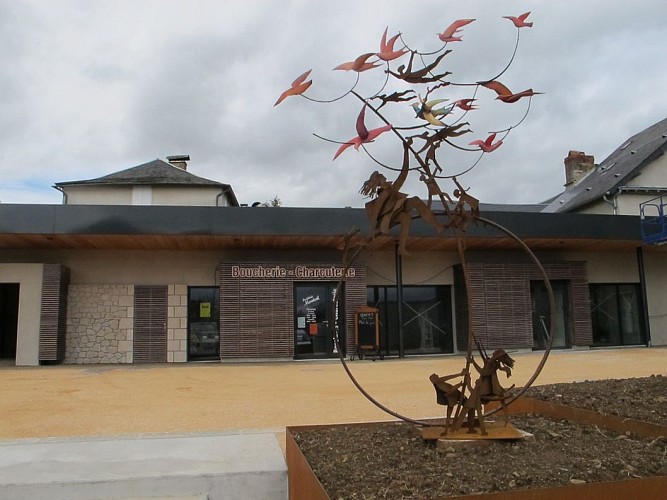 fac250f4ad71028ccc8b8363b9183070_chambouliv