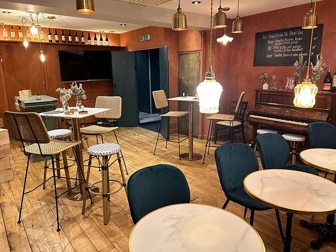 au-beau-vin-restaurant-valenciennes-salle