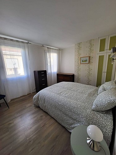 fac200b8-4aee-4150-8f72-a02ba1a15f35