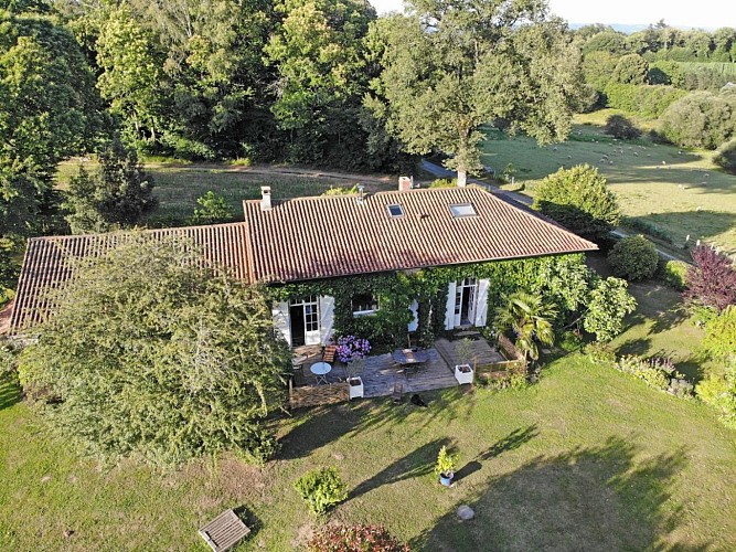 L'École de Combret à Saint Bonnet Briance en Haute-Vienne (Nouvelle-Aquitaine)_1