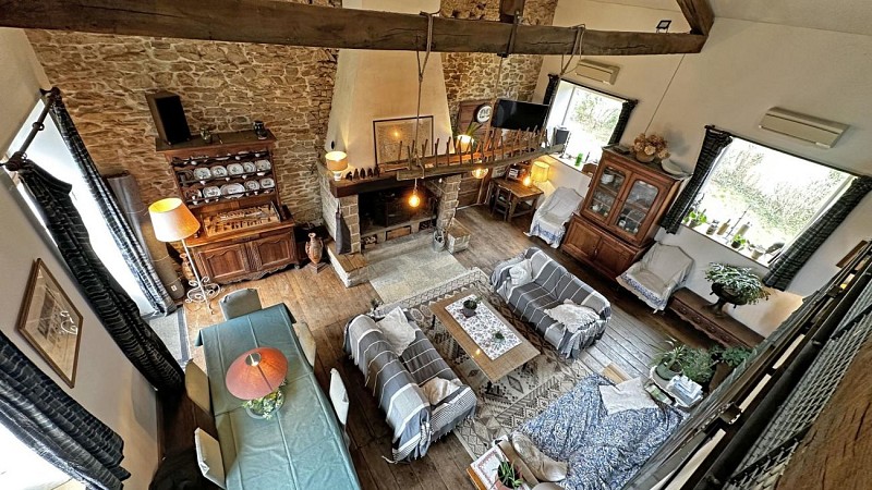 L'École de Combret à Saint Bonnet Briance en Haute-Vienne (Nouvelle-Aquitaine)_3