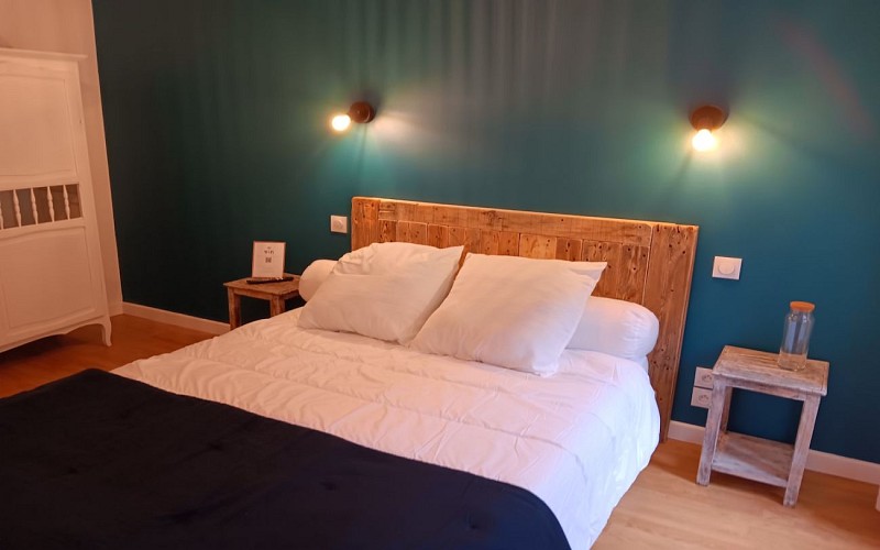 Clemnetenia-urdina bis