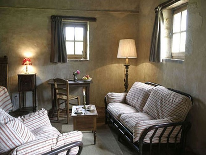 Gite-La-Lauseraie-Bellou-le-Trichard