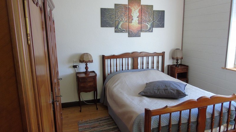 Chambre 1 avec salle de bain privée