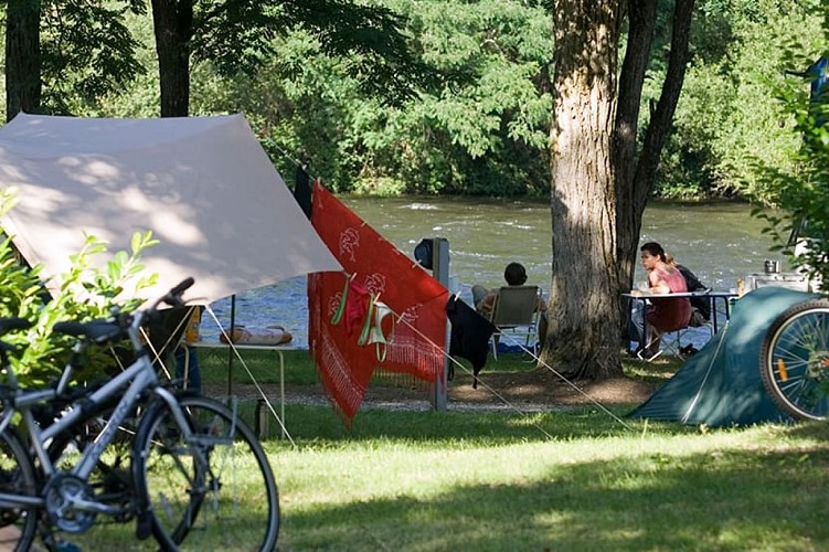 Flower Camping Les Gorges de L'Aveyron