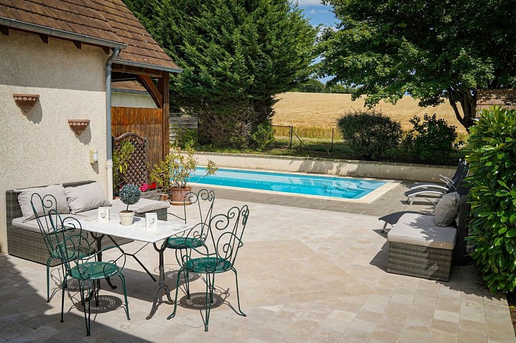 Gîte de l'âbime à Sementron avec piscine près de Guédelon en Puisaye en région Bourgogne (58)