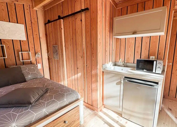 Cabane Perchée en Dordogne - Nuit insolite - Les Cabanes du Roc