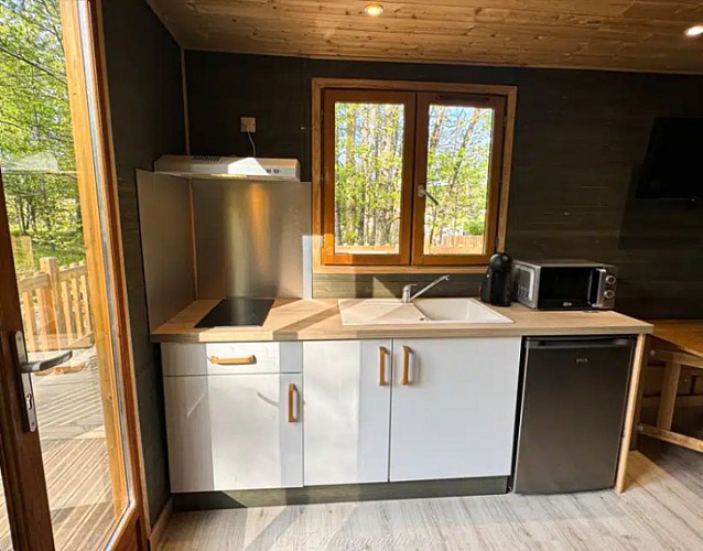 Hébergement Insolite Roulotte Bois en Dordogne (24) - St-Estèphe