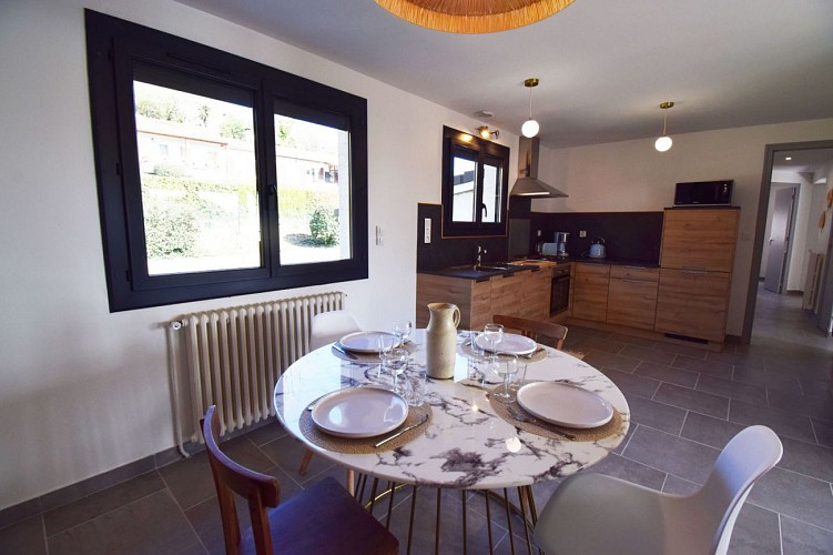 HLOAQU047V50M45W_LGM704_3