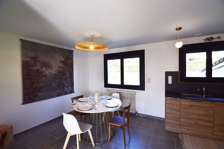 HLOAQU047V50M45W_LGM704_4