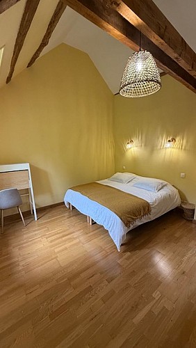 La Grange Chambre 1 R+1 avec Dressing