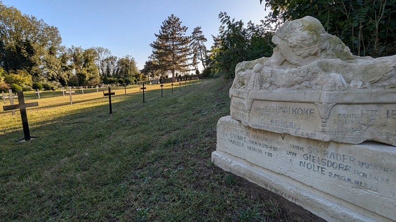 Cimetière de Bousson I