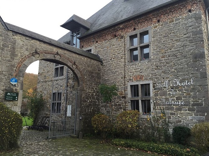 Le château-ferme de Falnuée