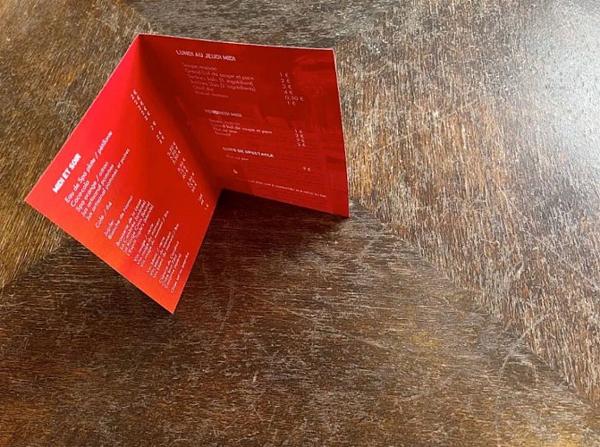 La tble de latitude 50 (1)