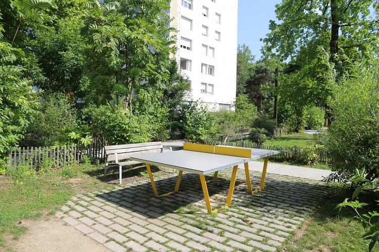 Aire de jeux Jules Verne 05 - Saragosse - Pau Pyrénées Tourisme