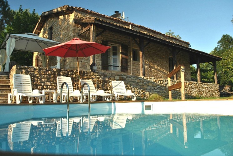 A-The-Millers-Cottage-and-pool