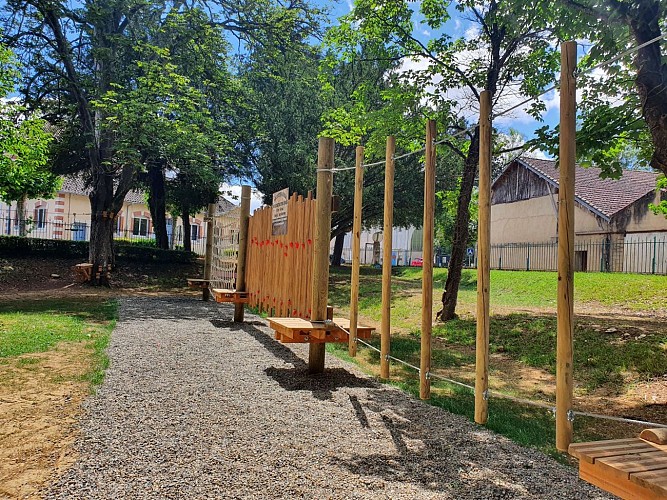 Aire de jeux de Castéra-Verduzan