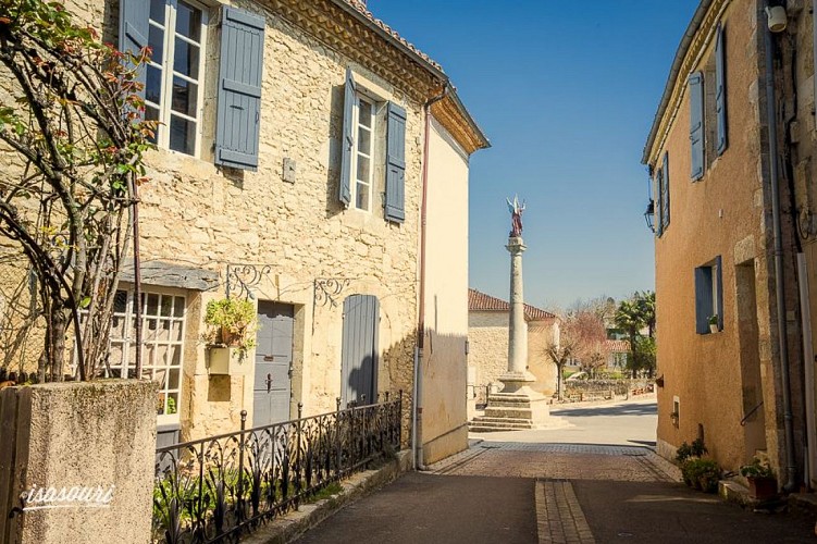 Village de Lavardens