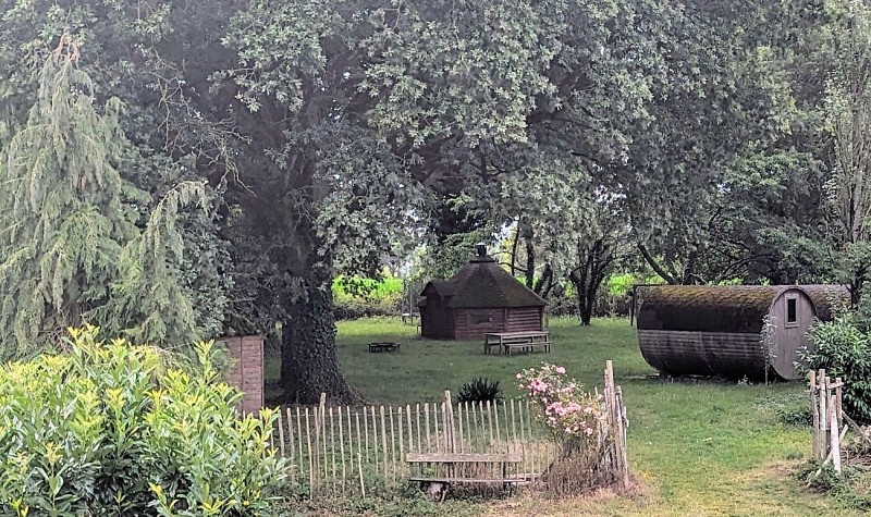 Hébergement insolite aux Jardins de Koantiz