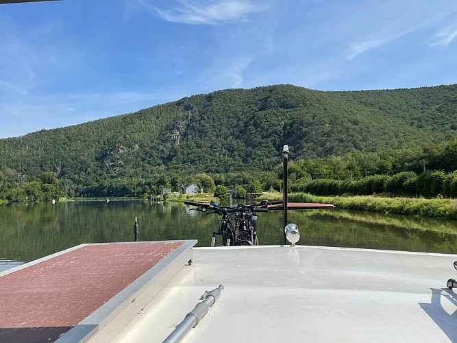 Capitaine du themira - La maison longue dela Cassine