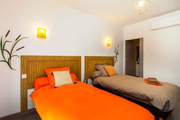 Chambres d'hôtes dans un ancien moulin, étang de 75 ares, pêche - Lonny - Ardennes