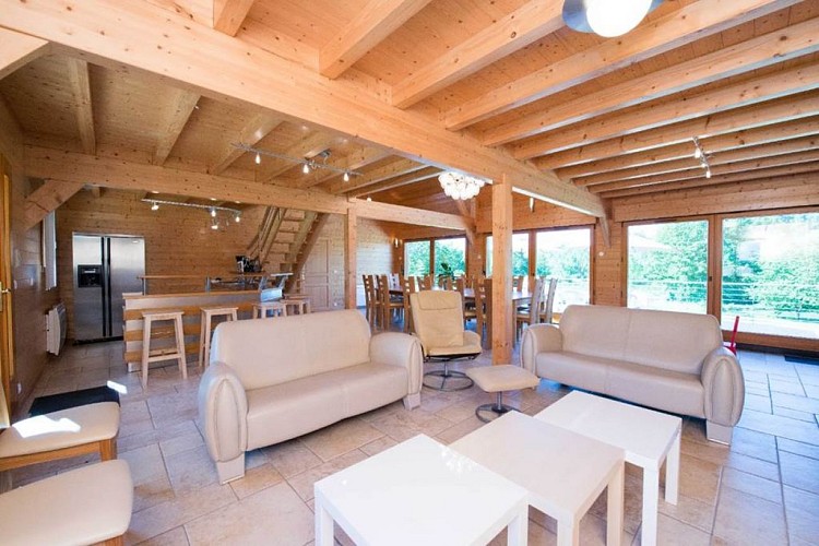 Gîte des Etangs de Bairon, chalet de charme dans un parc arboré avec ses 3 étangs - Louvergny - Ardennes