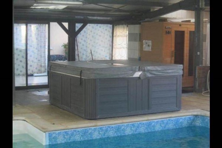 Gîte Manola, maison avec jardin entre Charleville-Mézières et Verdun, piscine chauffée - Fossé - Ardennes