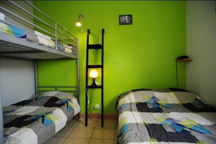 Gîte Manola, maison avec jardin entre Charleville-Mézières et Verdun, piscine chauffée - Fossé - Ardennes