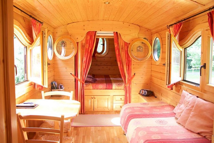 la Roulotte intérieur