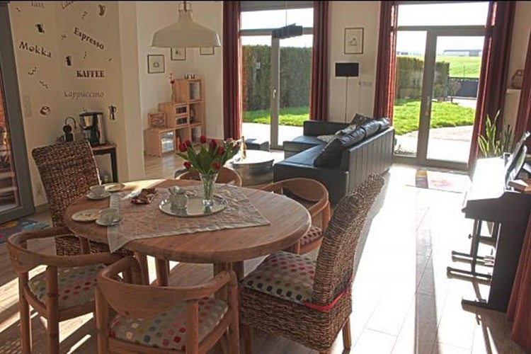Le Terrier Ensoleillé, maison exposée plein sud avec piscine intérieure, salle de fitness et sauna - Ménil-Lépinois - Ardennes