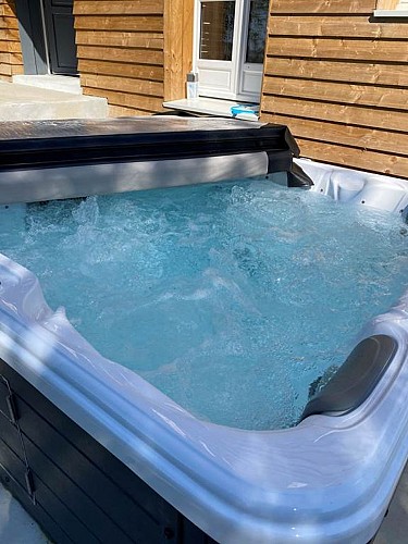 L'hirondelle jacuzzi