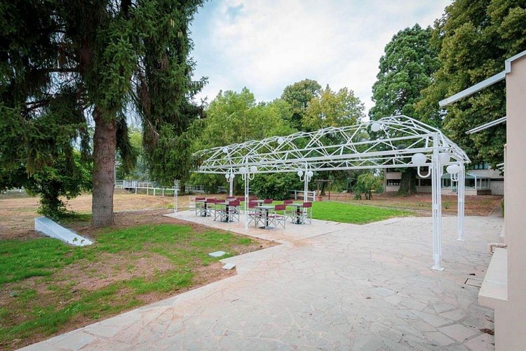 Hôtel Restaurant "L'Auberge du port"