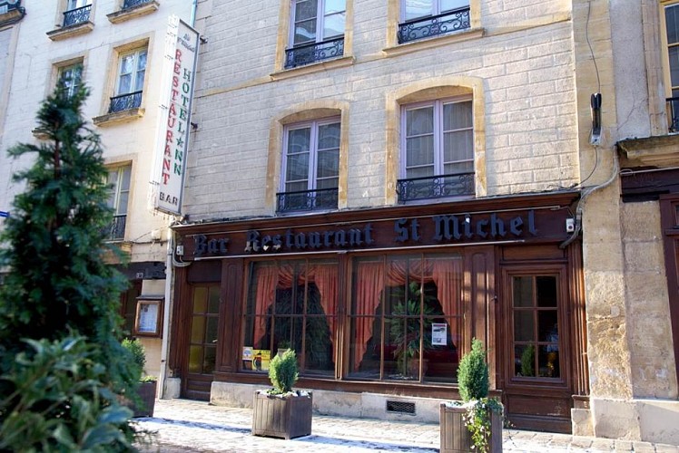 Hôtel "Le Saint Michel"