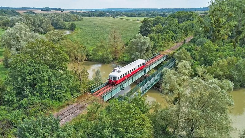 Autorail en circulation - CFTSA