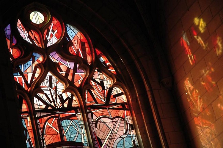 La Basilique Notre-Dame d'Espérance