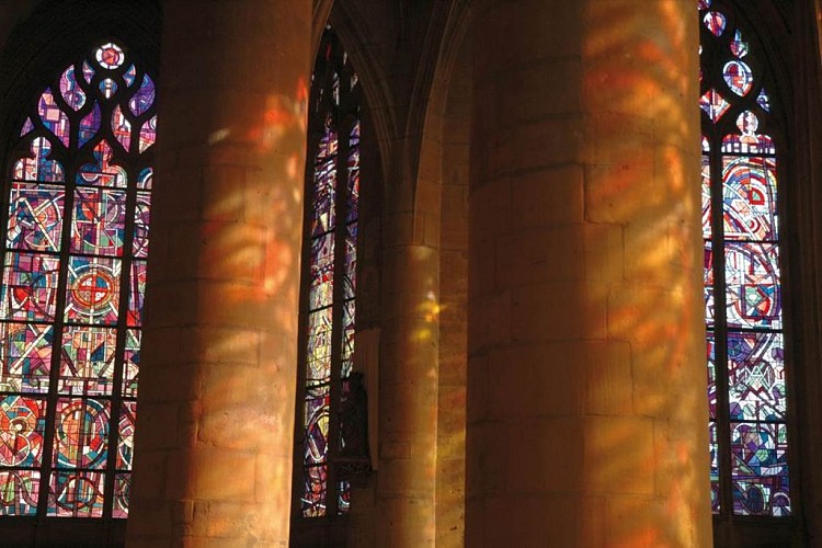 La Basilique Notre-Dame d'Espérance