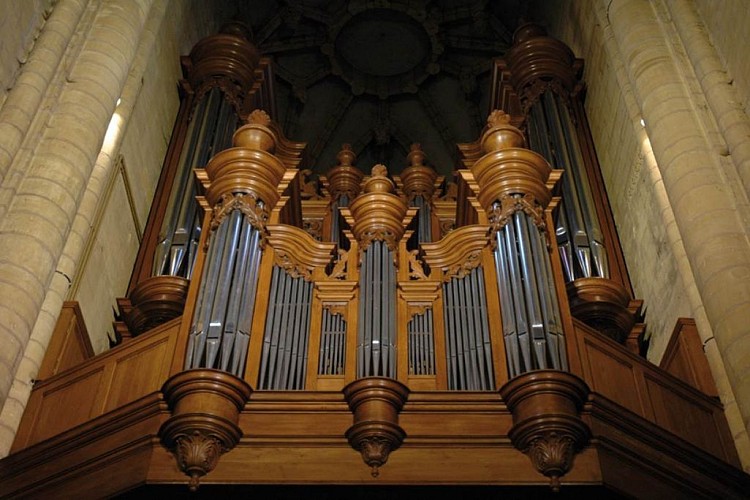 La Basilique Notre-Dame d'Espérance