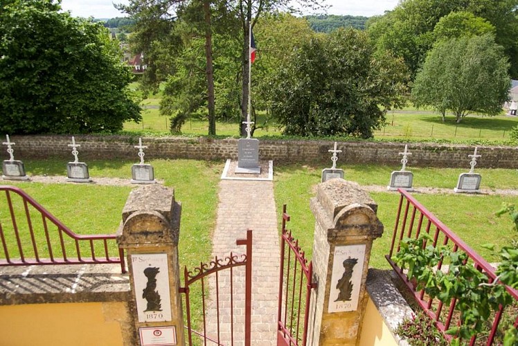 Cimetière 1870 de Floing