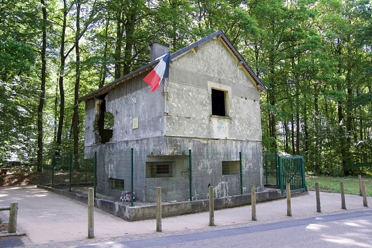 Maison Forte de Saint Menges
