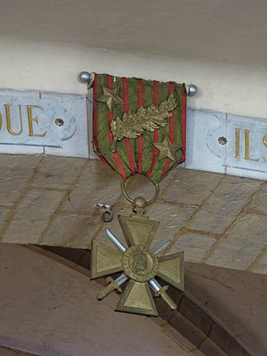 Monument aux morts de la 1ère Guerre Mondiale ( 1914-1918 )
