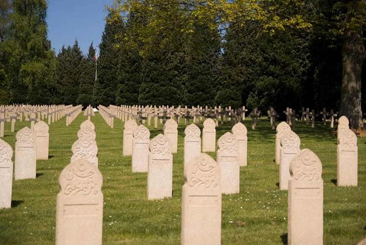 Necropole Nationale 1939-1945 de Floing