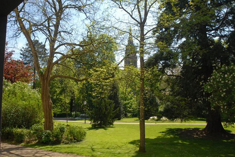 Square Mialaret ou Square Bayard