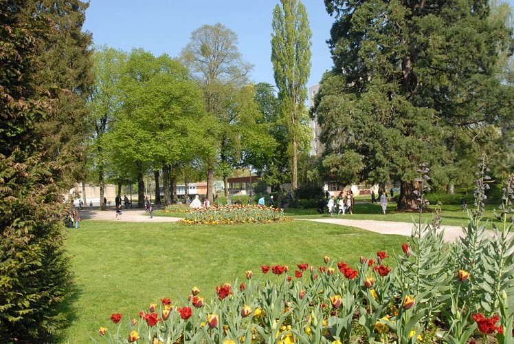 Square Mialaret ou Square Bayard