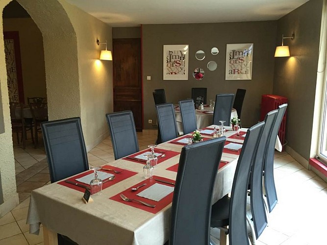 Restaurant "A Midi Dix"