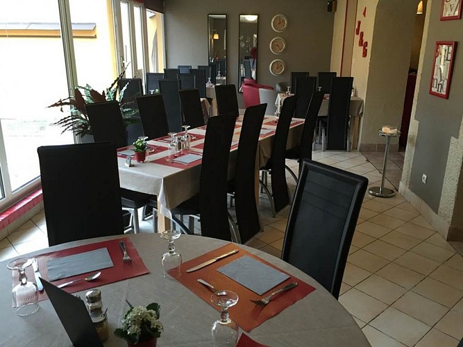 Restaurant "A Midi Dix"