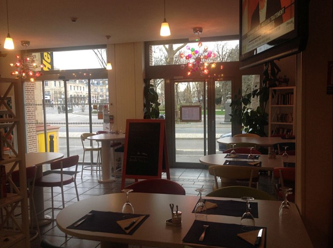 Restaurant "Couleurs Sud"