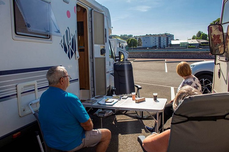 Aire de camping-car Givet