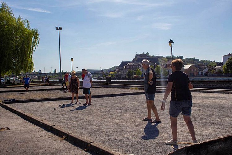 Terrain de pétanque - Givet